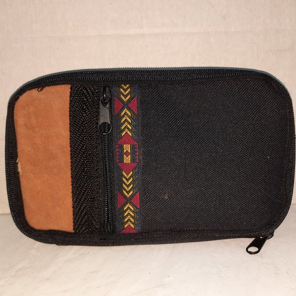 Wallet Purse Accomodates Chain or Strap